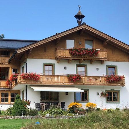 Hotel Haus Hirschpoint Faistenau Exterior foto